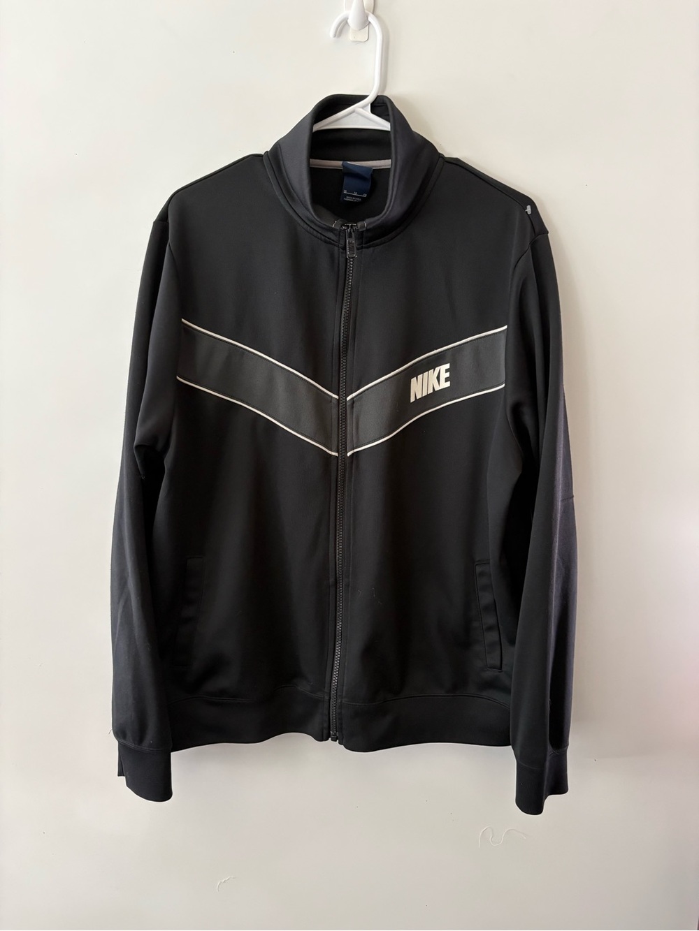 NWOT- Men’s Vintage Nike Track Jacket XL